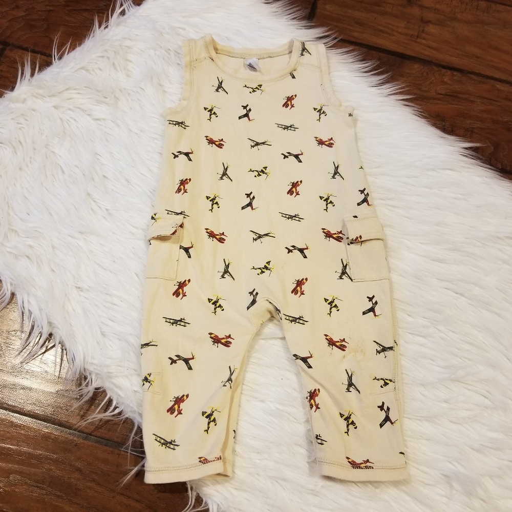 babyGap jumpsuit